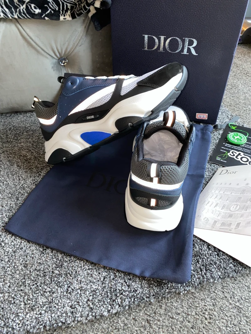 Blue, Black & White CD Runners