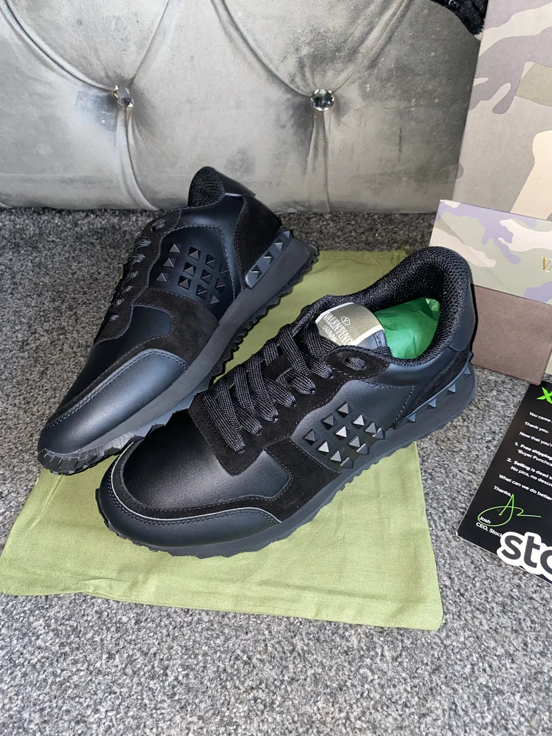 Black Valentos Trainers
