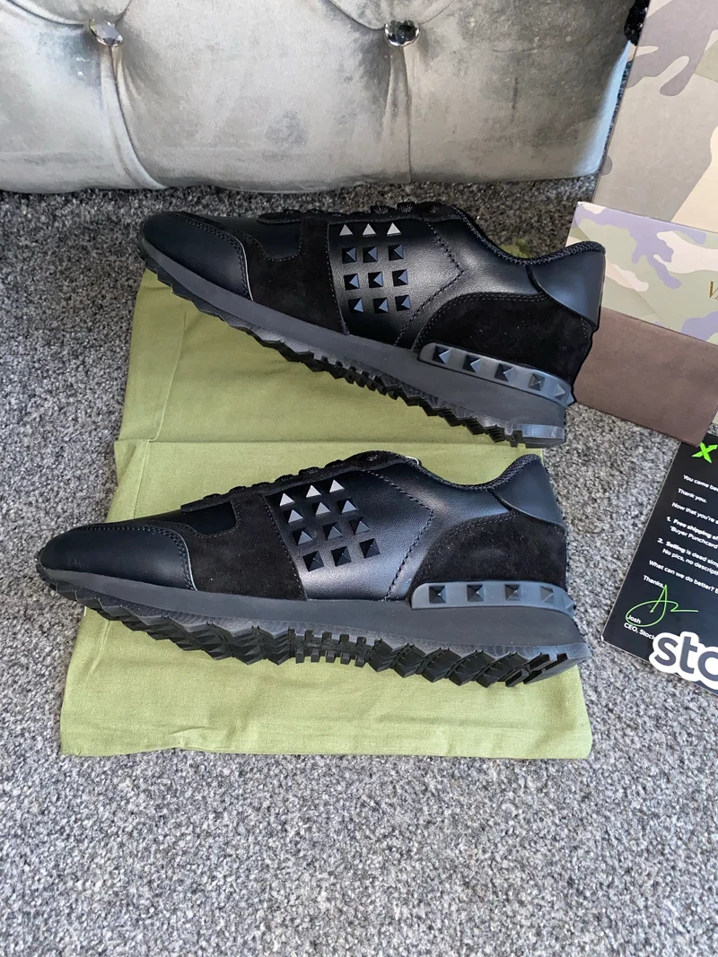 Black Valentos Trainers