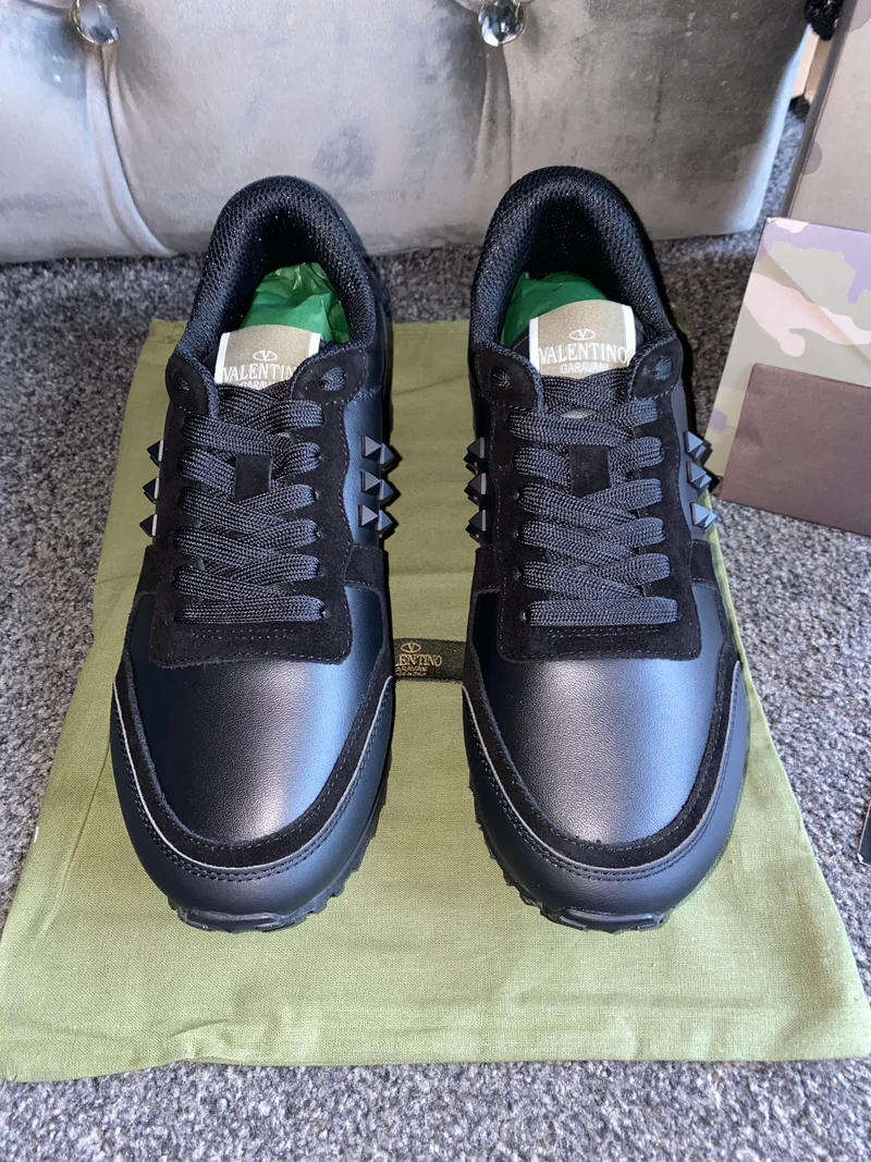 Black Valentos Trainers