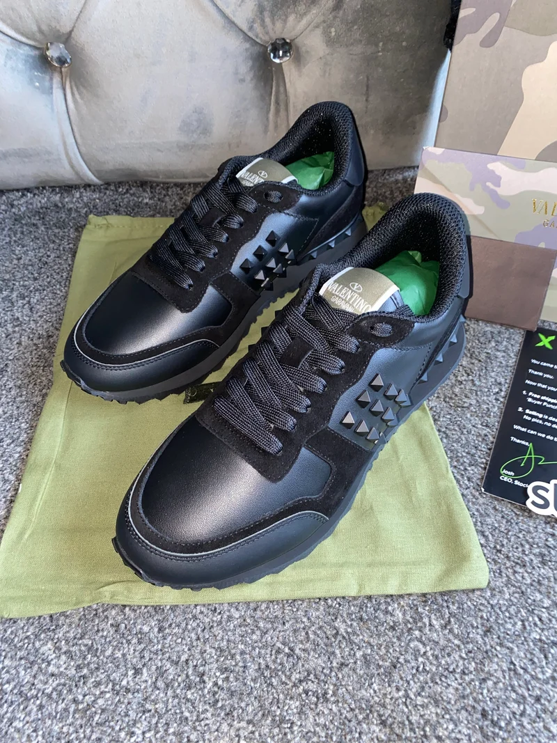 Black Valentos Trainers