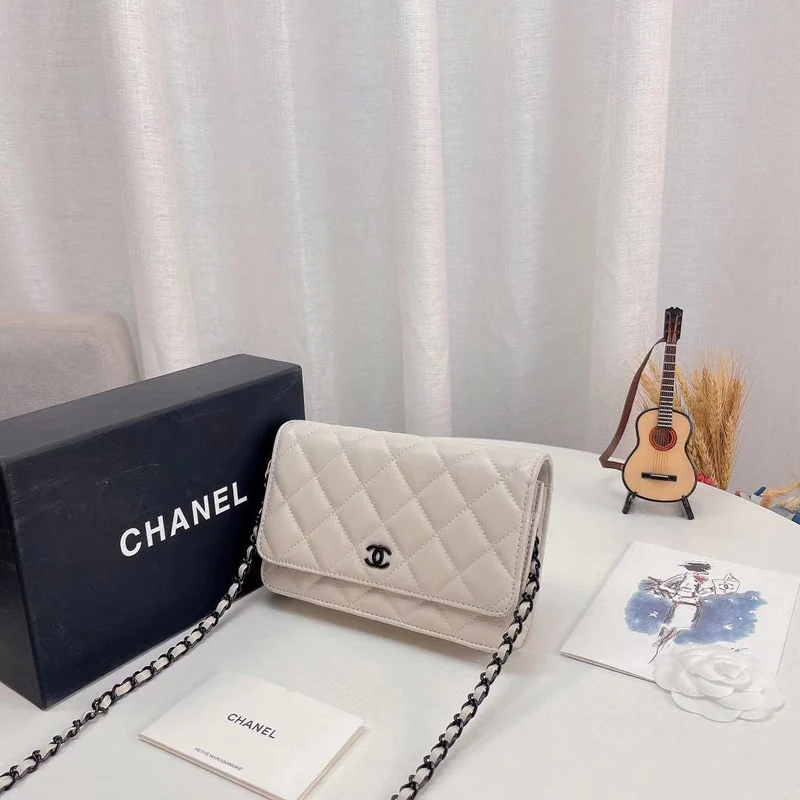 Thin C Shoulder Bag