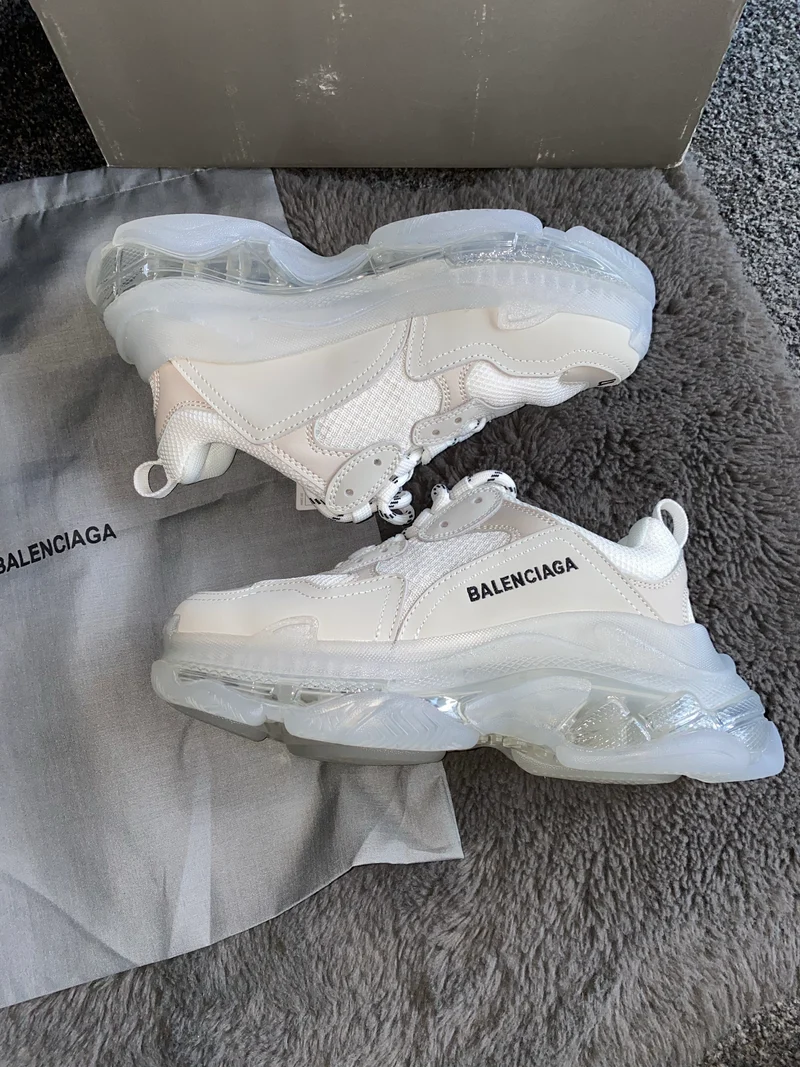 Triple Trainers - White