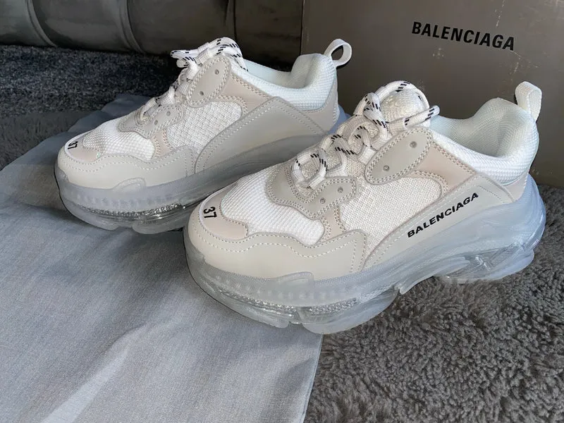 Triple Trainers - White