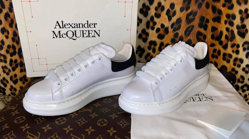 White & Black Suede Queens