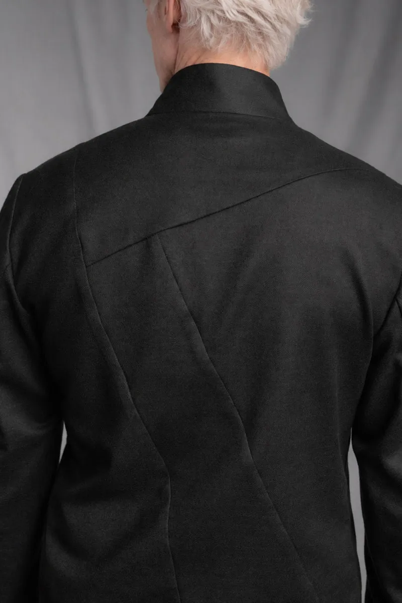 eigensinnig wien | GroAkt | Sartorialer Herren-Designeranzug mit langem Hemdmantel aus luxuriösem Woll-Flanell