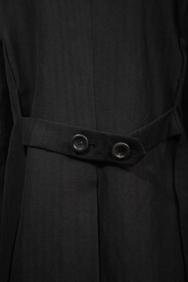 eigensinnig wien | Melmoth | Schwarzer Car Coat mit Streifen für Herren aus japanischem Wolle-Leinen-Mix