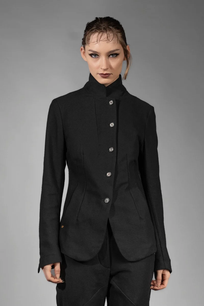 eigensinnig wien | Cardea | Designer Damen Jackenblazer aus schwarzer japanischer Wolle