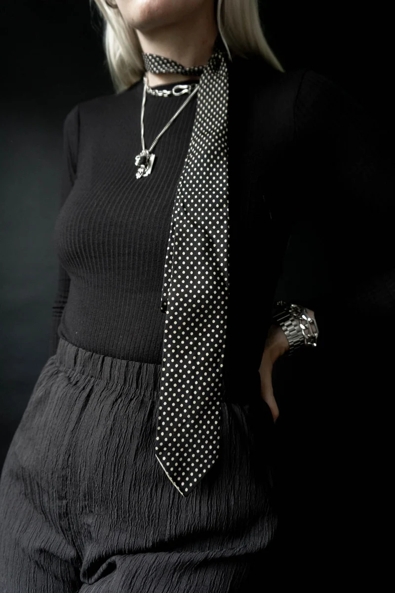 Vintage Krawatte Seide Polkadot