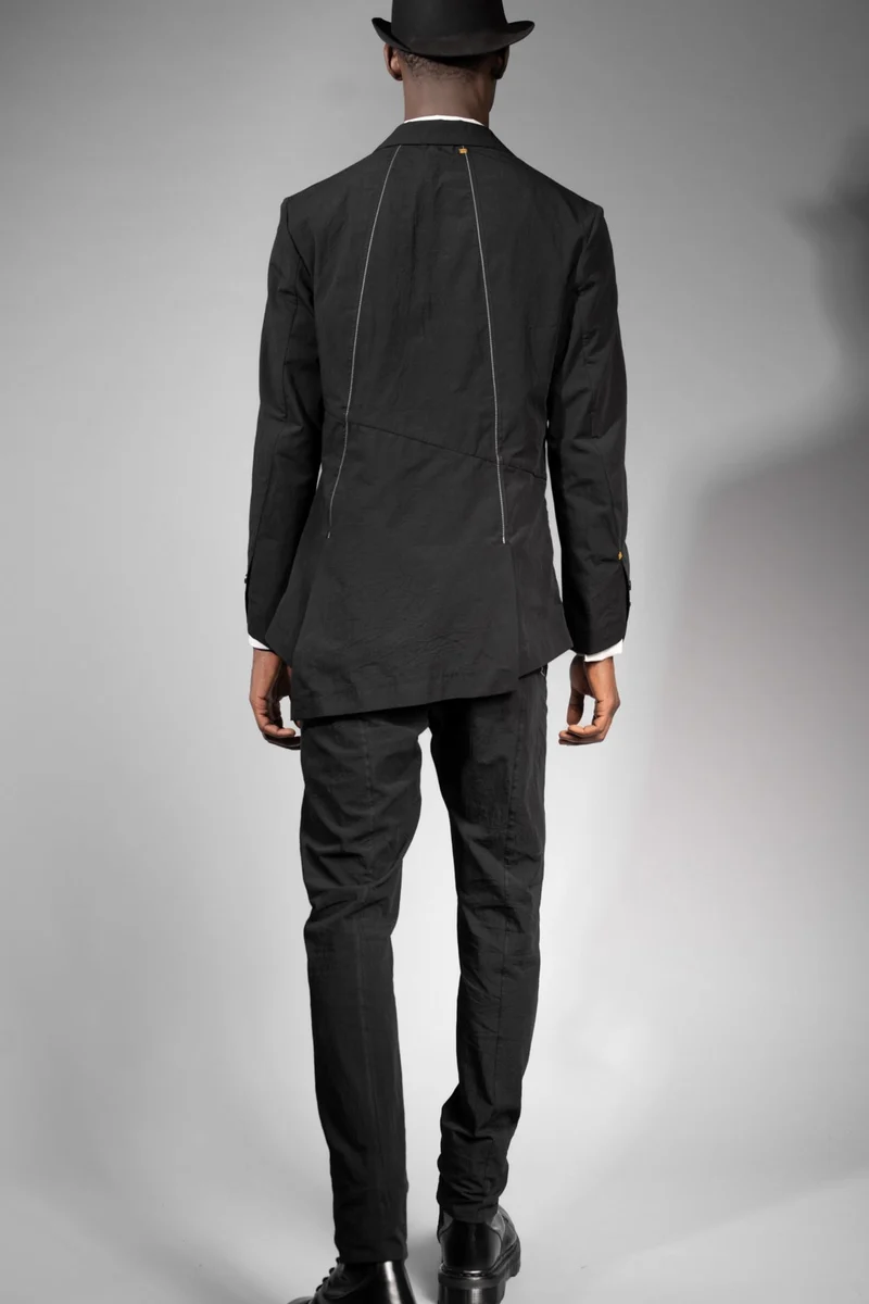 eigensinnig wien | ArgGro | Schwarzer Slim Fit Designer Herrenanzug aus japanischer Baumwolle