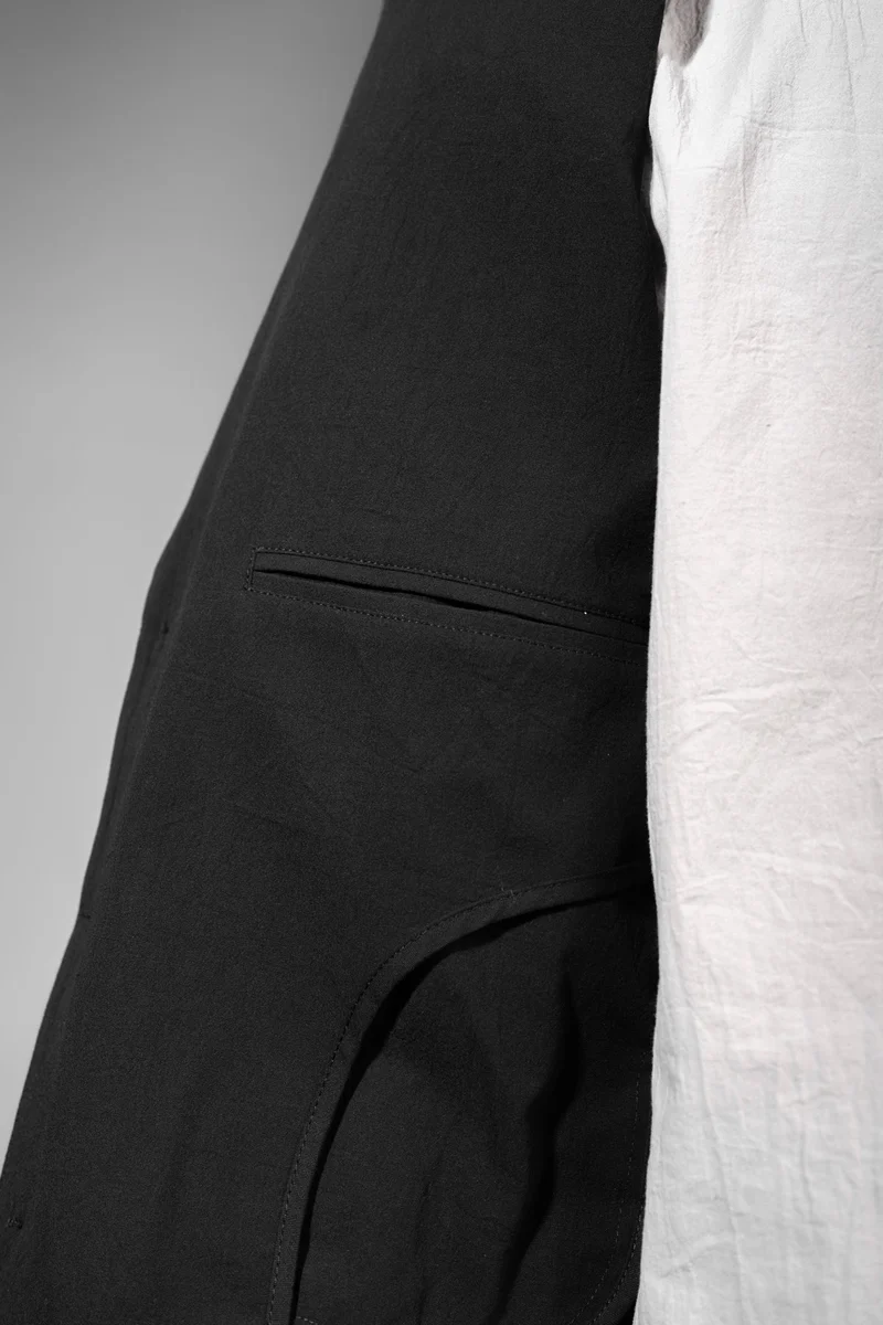 eigensinnig wien | ArgGro | Schwarzer Slim Fit Designer Herrenanzug aus japanischer Baumwolle