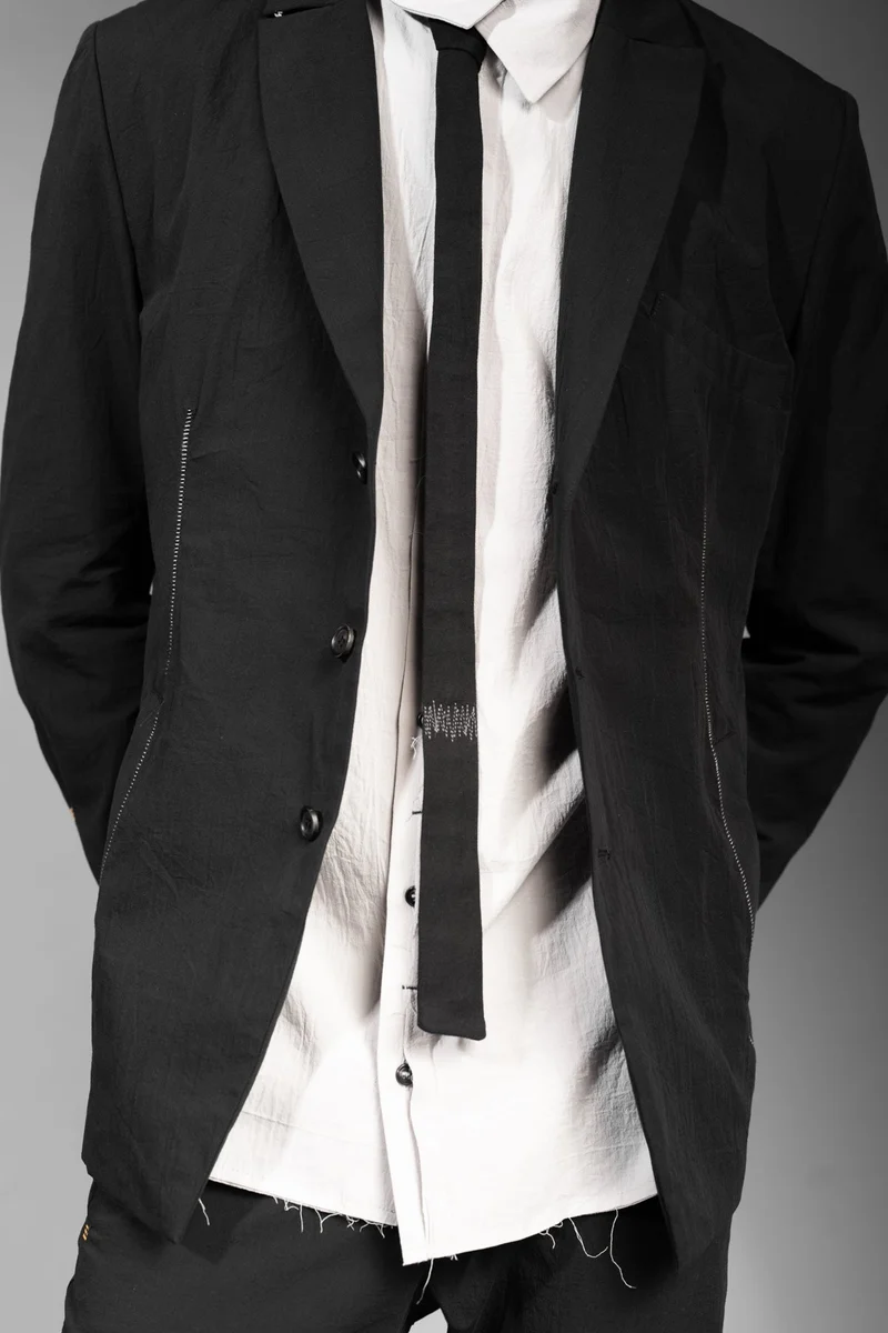 eigensinnig wien | Argo | Schwarzes Designer Herren-Sakko aus japanischer Baumwolle
