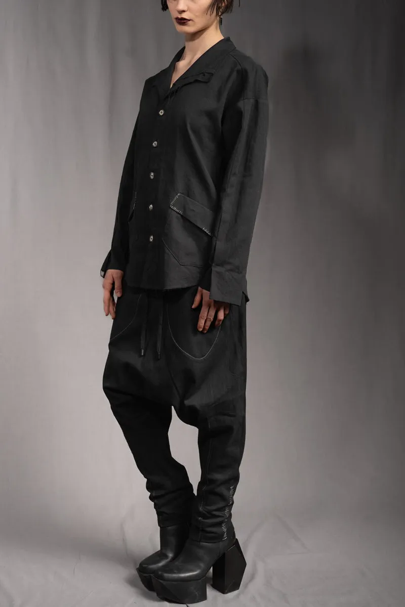 eigensinnig wien | KolKru | Schwarzes Unisex Avantgarde-Ensemble aus Hemdjacke und Drop-Crotch-Hose