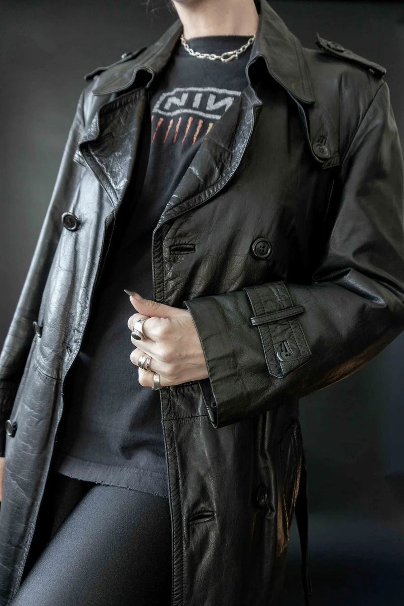 Vintage Leder Trenchcoat mit Gürtel, M–L