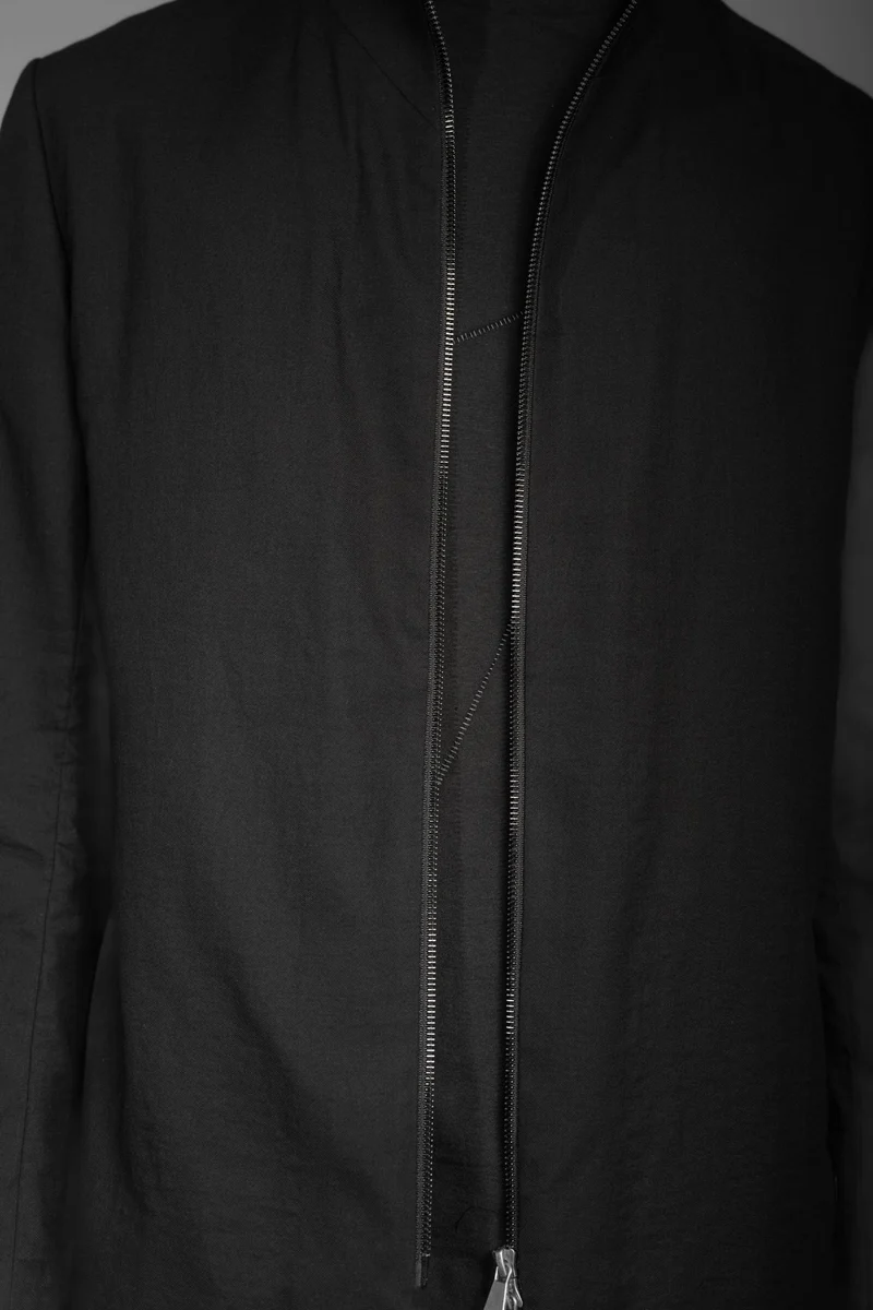 eigensinnig wien | Husserl | Schwarze Herren Designer Bikerjacke aus leichter Baumwolle