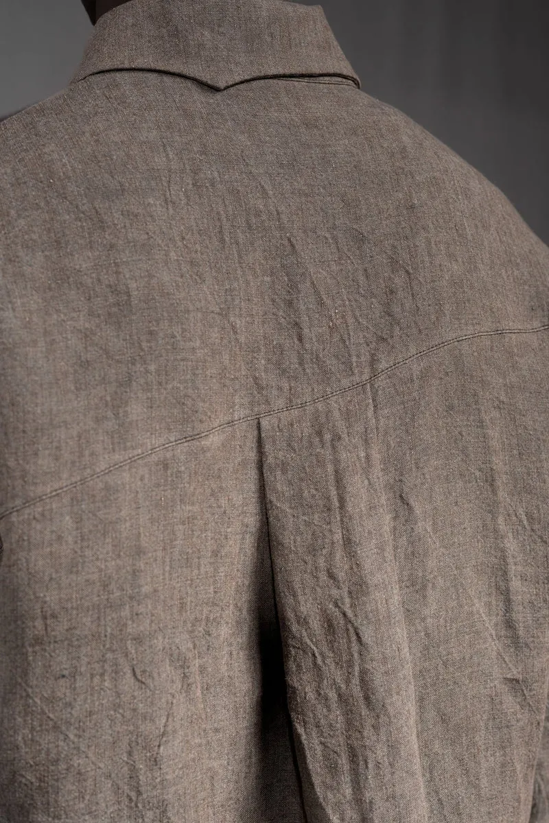 eigensinnig wien | GroTho | Designer-Sommeranzug für Herren aus Leinen mit Overshirt und schmaler Hose