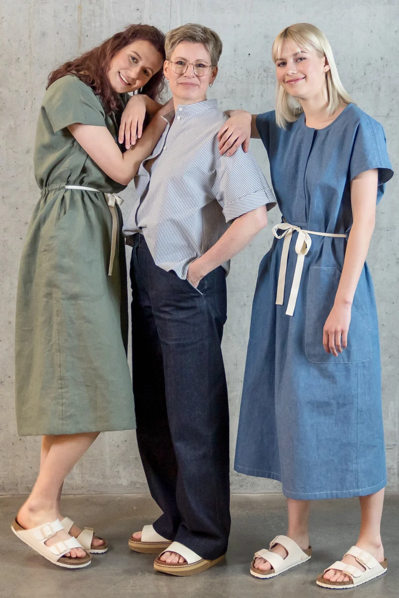 No73 Kleid Kieras mit Patte und Taschen