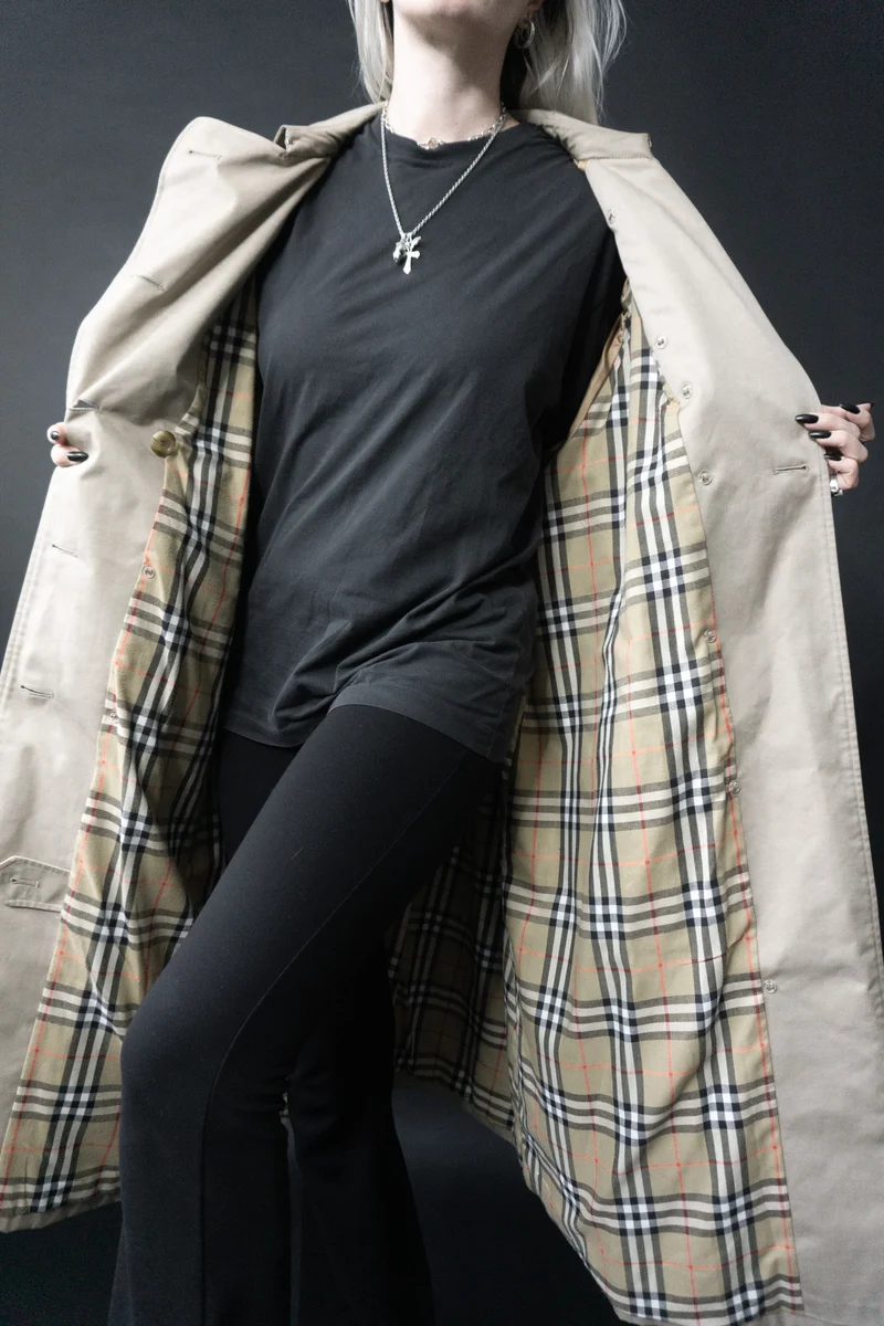 Vintage Burberry Trenchcoat – Klassiker mit Nova Check