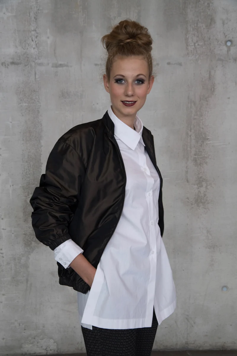 No19 Bluse mit Seitenschlitzen