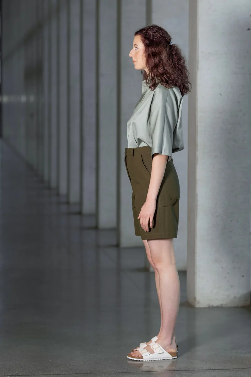 No74 Bluse mit T-Ärmel und Stehkragen