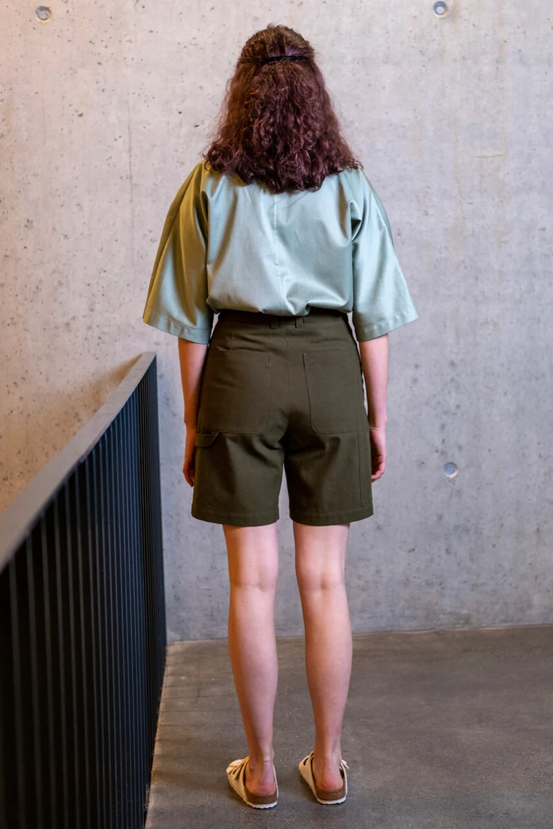 No74 Bluse mit T-Ärmel und Stehkragen
