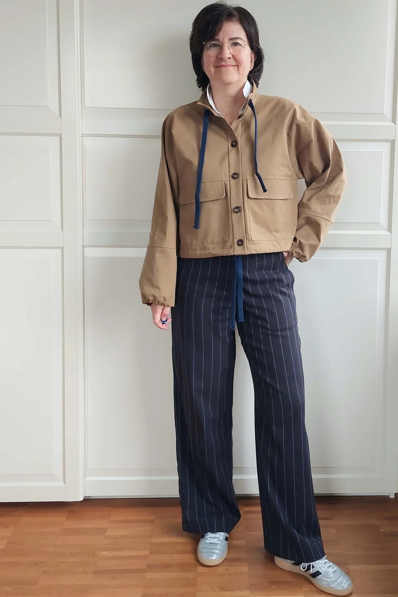 No69a Kragen zu Jacke mit T-Ärmel
