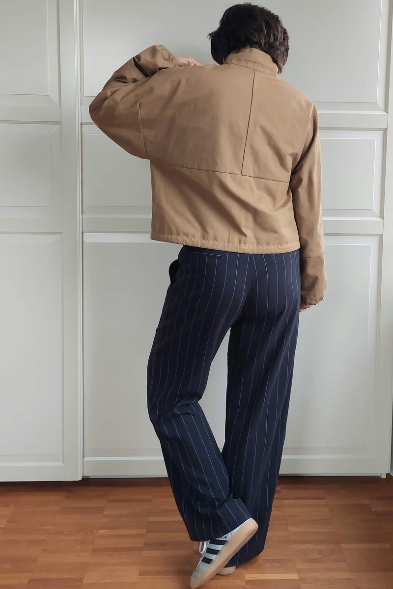 No69a Kragen zu Jacke mit T-Ärmel