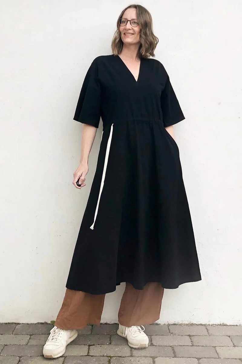 No68 Kleid mit T-Ärmel und Tunnel