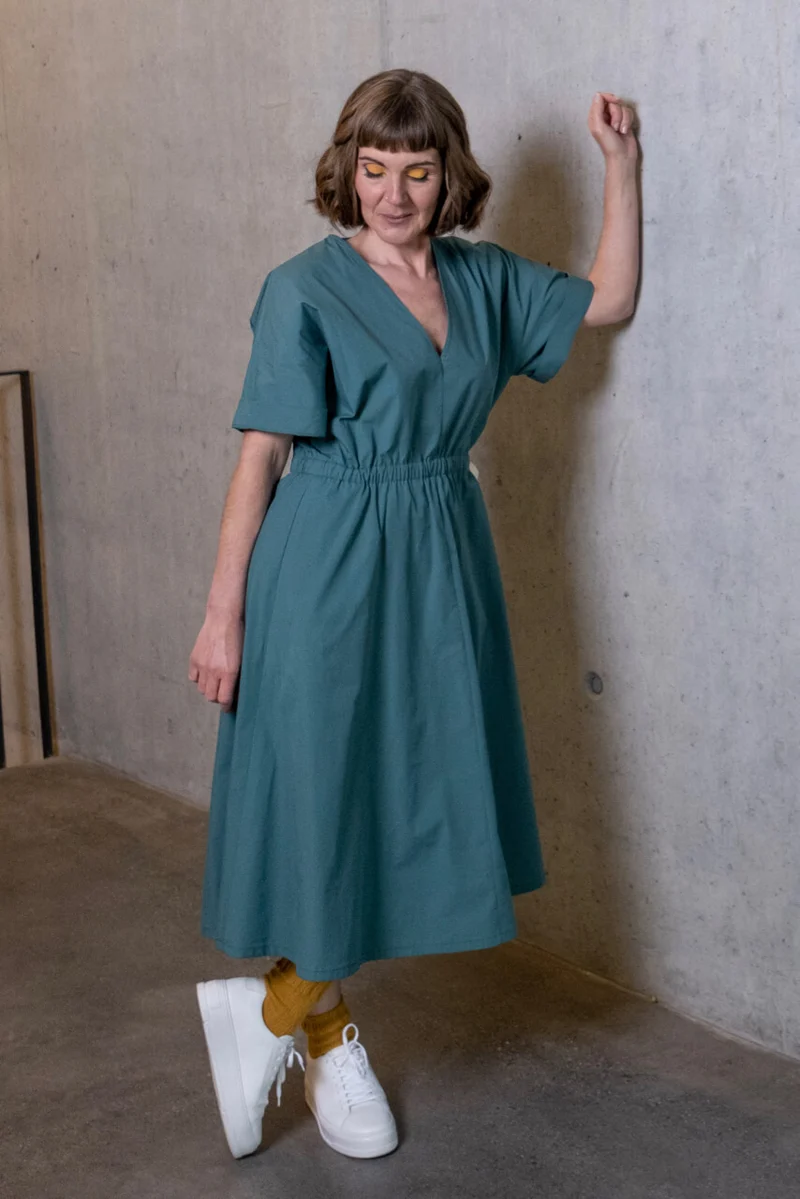 No68 Kleid mit T-Ärmel und Tunnel
