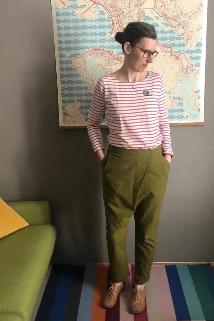 No8 Hose mit schrägem Verschluss