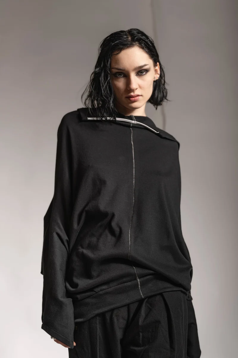 eigensinnig wien | Horaz | Sportlich-elegante Shirtjacke für Damen und Herren in Schwarz