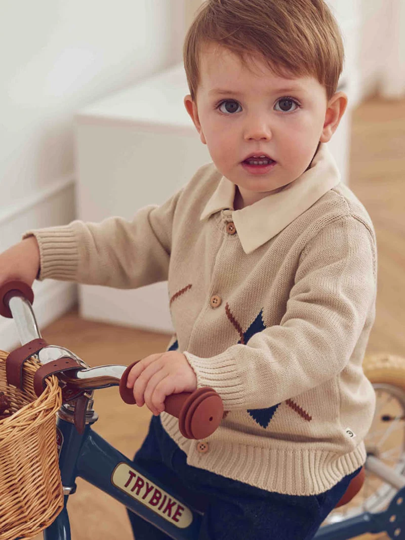 Strickjacke Old English Beige