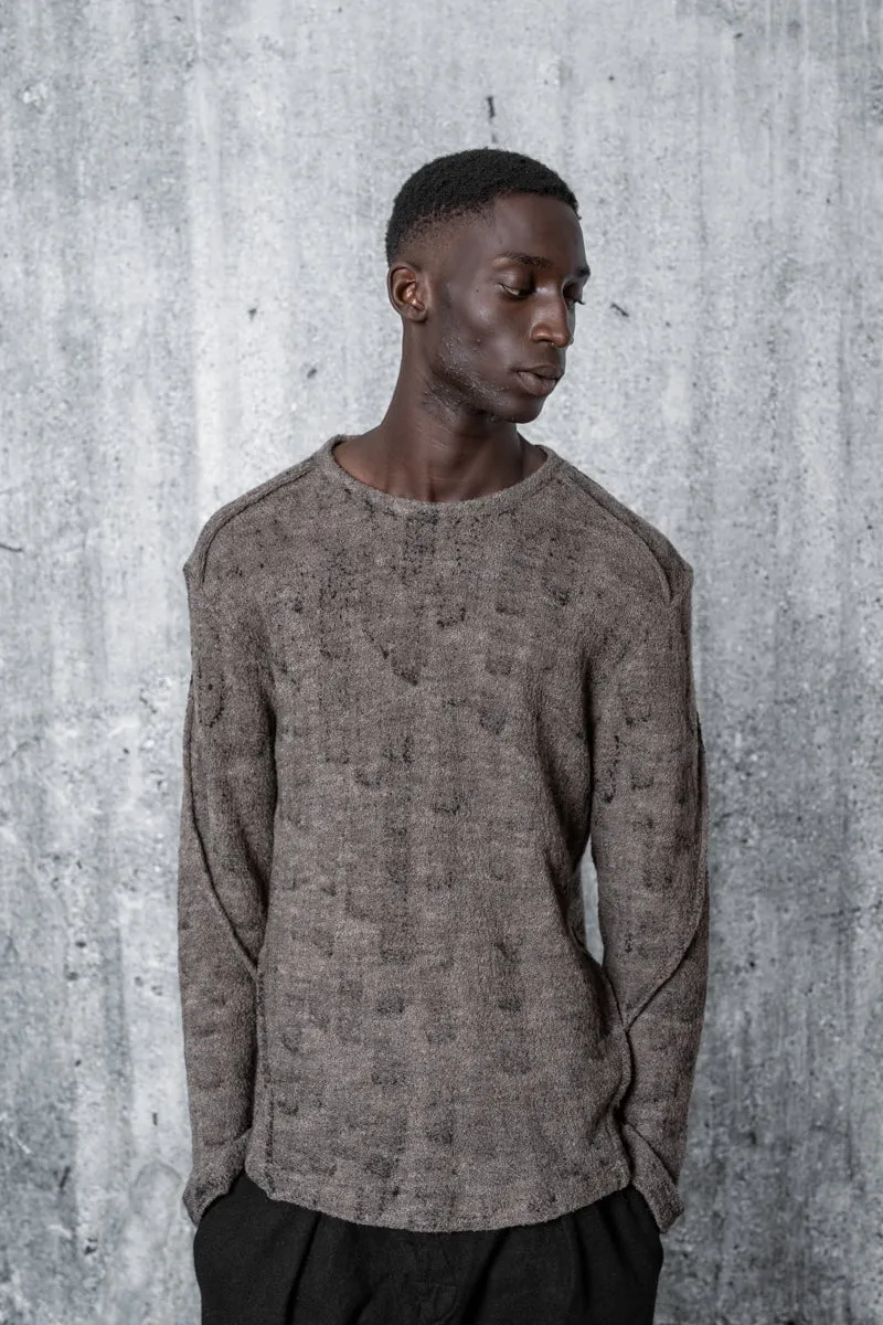 eigensinnig wien | Tyche | Herren Designer Strickpullover aus Schurwolle mit handgefärbtem Muster
