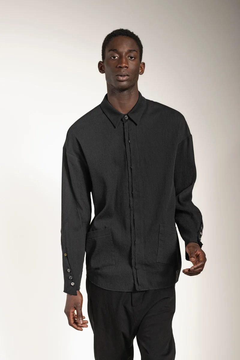 eigensinnig wien | Thoreau | Exklusives Designer Seiden-Shacket in Schwarz
