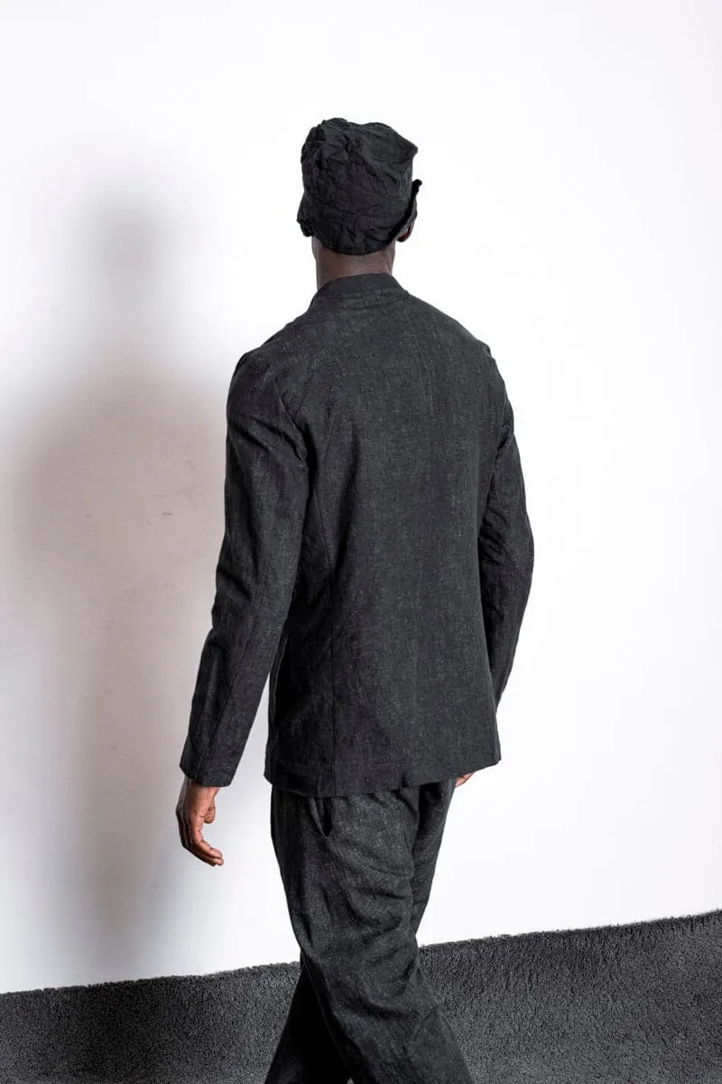 eigensinnig wien | Husserl | Außergewöhnliche Leinenjacke für Herren mit Zipper und Stehkragen in Schwarz