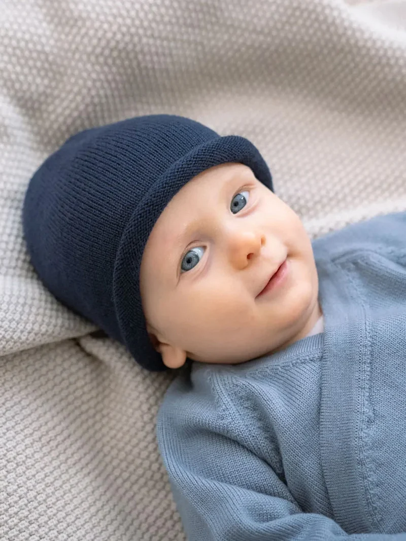THE WOOLLY HAT - midnight blue