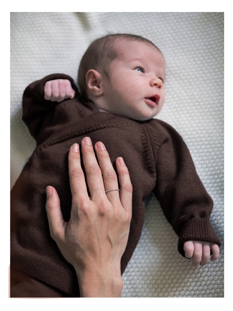 THE WOOLLY BABY JACKET - chocolate