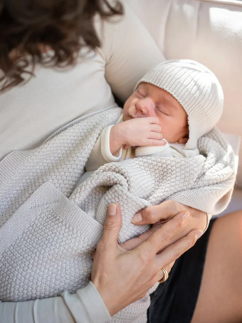 THE WOOLLY BABY HAT - rose