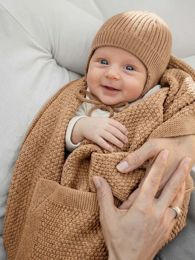 THE WOOLLY BABY HAT - camel