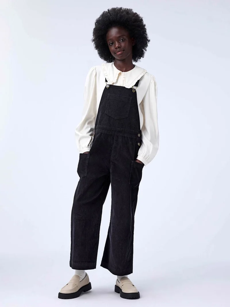 Overall Schwarz